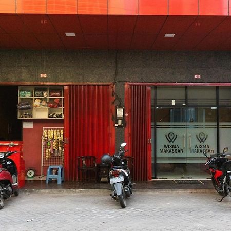 Reddoorz @ Hertasning Area 2 Makassar Kültér fotó